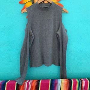 Gray long Sleeve Shirt with Curt Out Shoulders